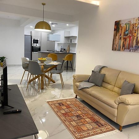Theatre Apartment Mellieha Exterior photo